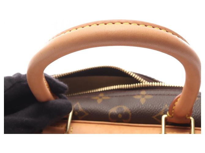 Borsa Vanity Bowling Doeville Louis Vuitton Marrone - vista 9