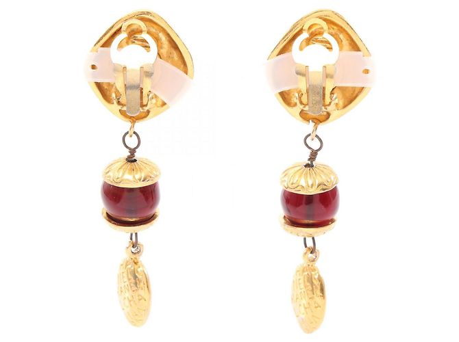 Orecchini Chanel Mademoiselle Oro/Rosso D'oro Metallico - vista 3