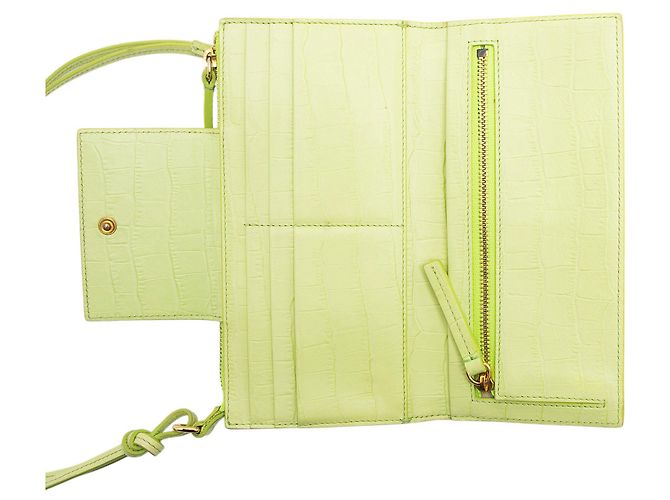 Cartera Le Pichoto de cuero con estampado de cocodrilo con correa de Jacquemus Verde - vista 6