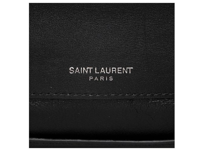 Saint Laurent Patent Leather Monogram Vicky Small Shoulder Bag - vue 9