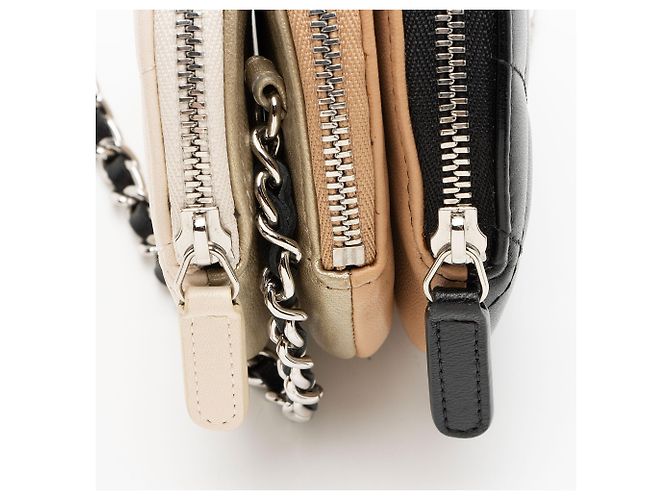 Gabrielle Clutch rotonda a triplo zip in pelle di agnello Chanel con catena Marrone Beige - vista 10