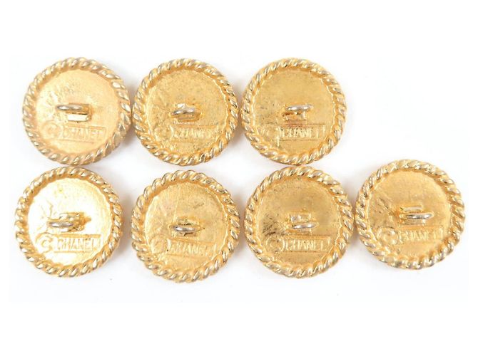 Set di accessori con bottoni a quadrifoglio Chanel D'oro - vista 2