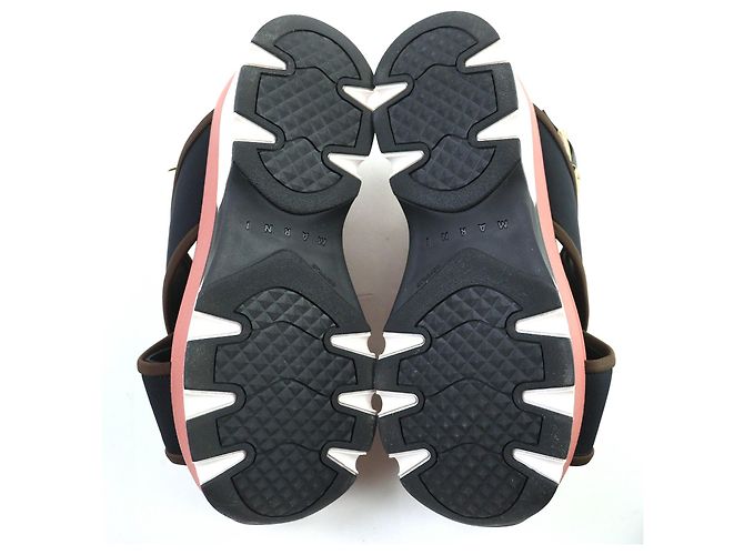 Sandali platform in pelle con cinturini incrociati Marni Nero Rosa - vista 8