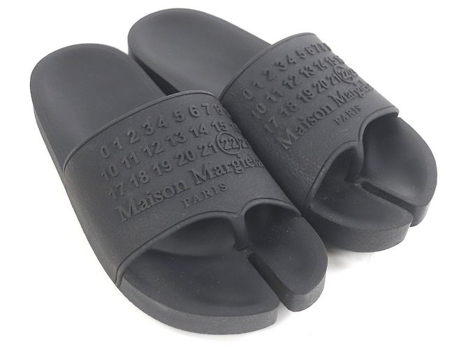 Maison Martin Margiela Sandali in gomma Tabi 22 di Maison Margiela Nero - vista 3