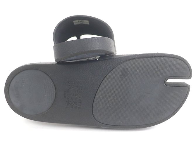 Maison Martin Margiela Sandali in gomma Tabi 22 di Maison Margiela Nero - vista 5