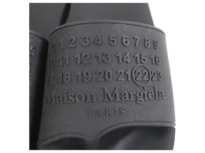 Maison Martin Margiela Sandali in gomma Tabi 22 di Maison Margiela Nero - vista 7