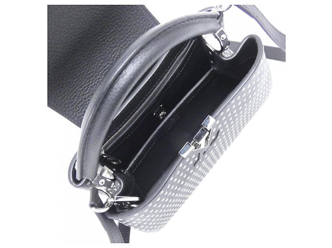 Borsa Capucines BB Louis Vuitton Nero - vista 6