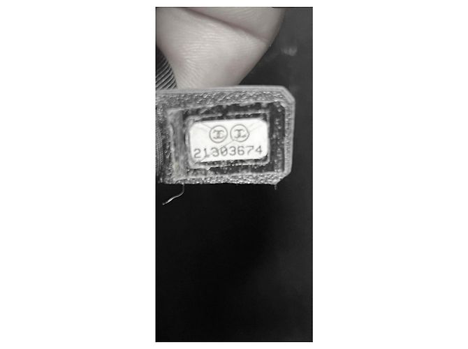 Borsa Chanel Boy in pelle di vitello nera 30 cm Nero - vista 8