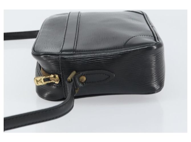 LOUIS VUITTON Borsa a Spalla Epi Trocadero 23 Nera M52302 LV Auth 157355 Nero - vista 4