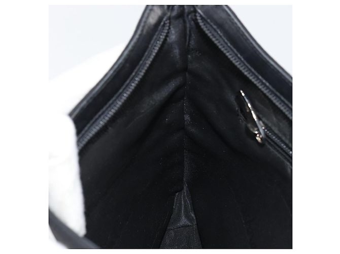 Borsa a Spalla Vala in Nylon Nero Salvatore Ferragamo Auth 160693 - vista 18
