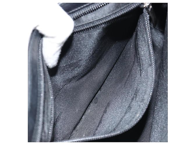 Borsa a Spalla Vala in Nylon Nero Salvatore Ferragamo Auth 160693 - vista 20