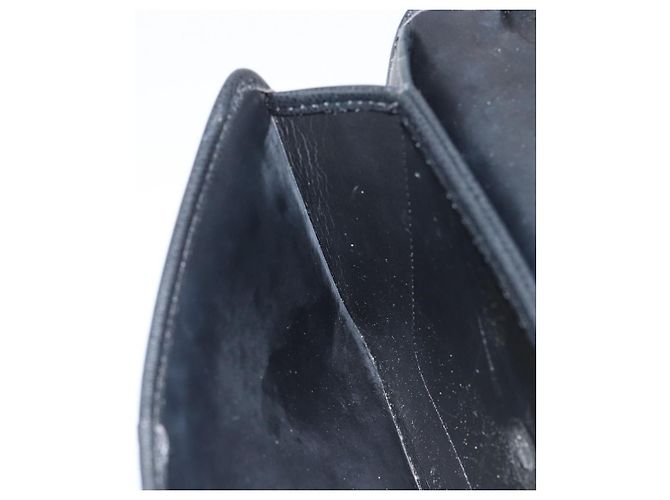 Borsa a spalla con catena Christian Dior in pelle nera e oro Auth 160675 Nero D'oro - vista 19