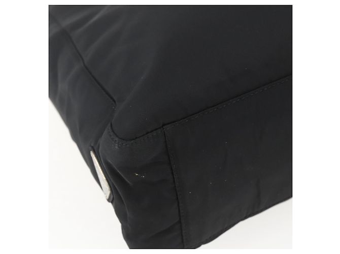 Bolso Tote Prada de Nailon Negro Plata Auth 158382 - vista 14
