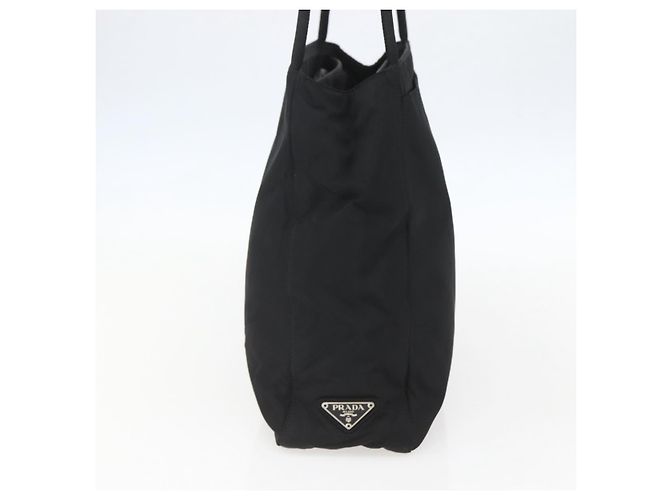 Bolso Tote Prada de Nailon Negro Plata Auth 158382 - vista 3