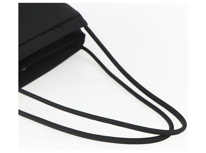 Bolso Tote Prada de Nailon Negro Plata Auth 158382 - vista 7