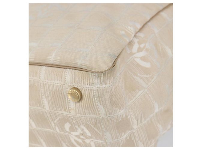 CHANEL Nuova Borsa Tote da Viaggio Nylon Beige Oro CC Auth 158686 D'oro - vista 10