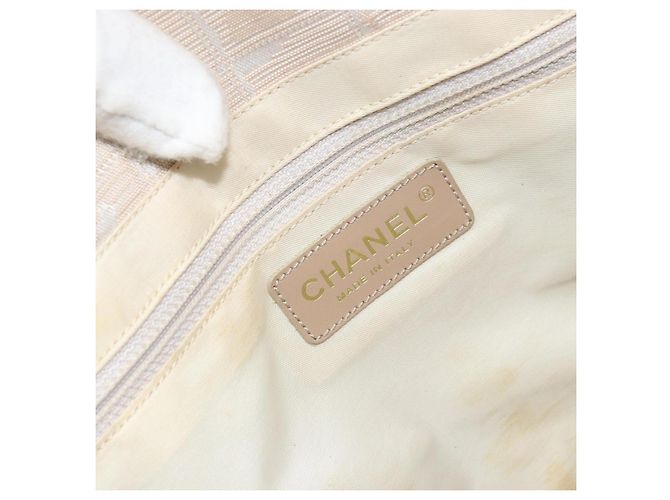 CHANEL Nuova Borsa Tote da Viaggio Nylon Beige Oro CC Auth 158686 D'oro - vista 14