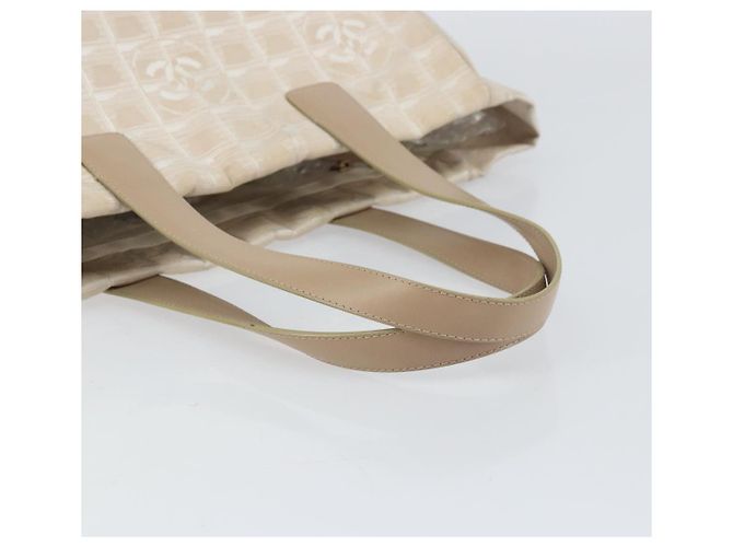CHANEL Nuova Borsa Tote da Viaggio Nylon Beige Oro CC Auth 158686 D'oro - vista 7