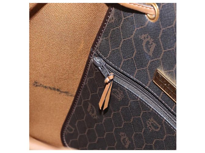 Borsa a spalla in tela a nido d'ape PVC nera e oro Christian Dior Auth gh1414 Nero D'oro - vista 20