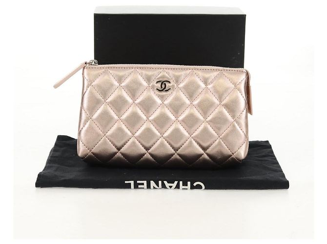 CHANEL Pochette Matelassé in Pelle di Agnello Rosa Oro CC Auth 157936M D'oro - vista 19
