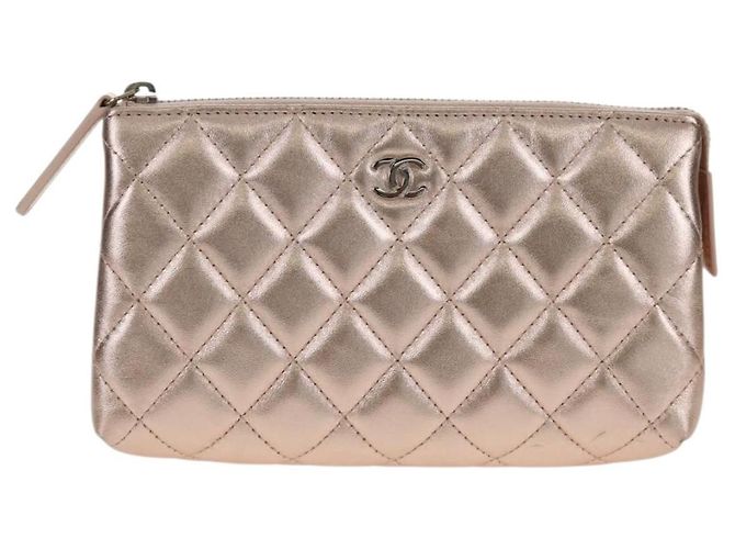 CHANEL Pochette Matelassé in Pelle di Agnello Rosa Oro CC Auth 157936M D'oro - vista 2