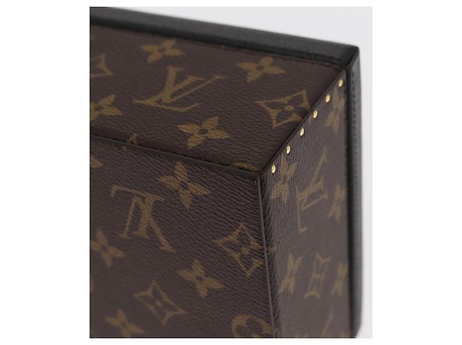 LOUIS VUITTON Monogram Damier Azur Tissue Box GI1445 LV Auth 159622S - view 16