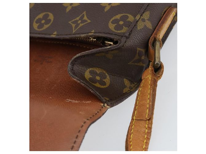 LOUIS VUITTON Borsa a Spalla Monogram Saint Cloud MM M51243 LV Auth 158645 Monogramma - vista 20