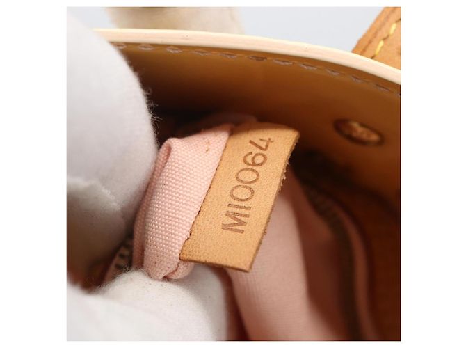LOUIS VUITTON Borsa Reade PM Monogram Vernis Rosa Marshmallow M91306 Auth ka1034 - vista 12