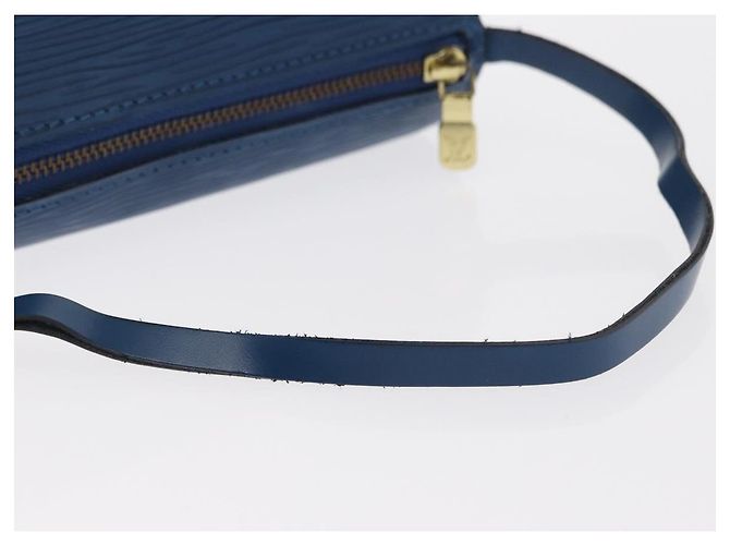 LOUIS VUITTON Pochette Soufflot Epi Blu LV Auth ep12199 - vista 7