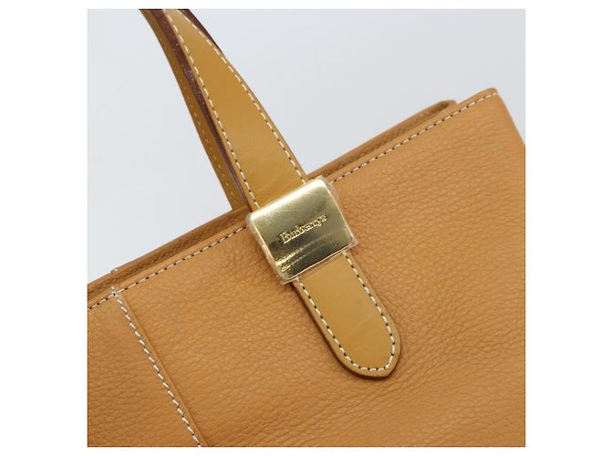 Autre Marque Borsa Tote in Pelle Beige Oro Burberrys Auth 160726 D'oro - vista 10