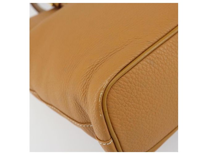 Autre Marque Borsa Tote in Pelle Beige Oro Burberrys Auth 160726 D'oro - vista 14