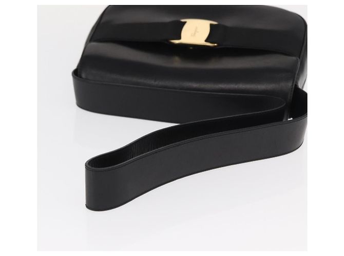 Borsa a Spalla Vala in Pelle Nera e Oro Auth BA9016 di Salvatore Ferragamo Nero D'oro - vista 7