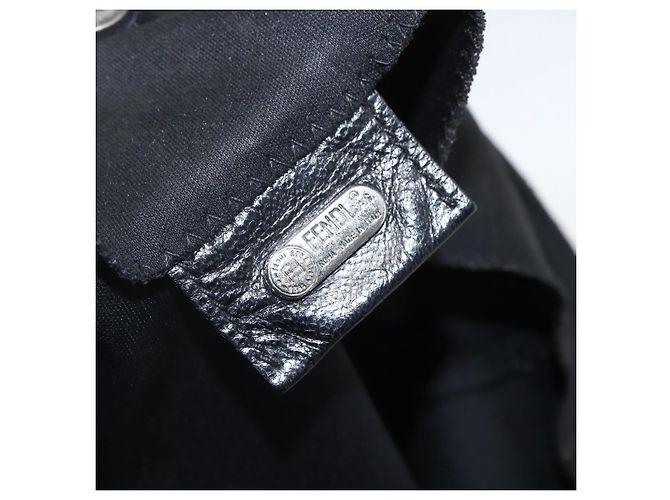 FENDI Handtasche aus schwarzem Nylon mit Silber authentisch 157127 - Ansicht 10