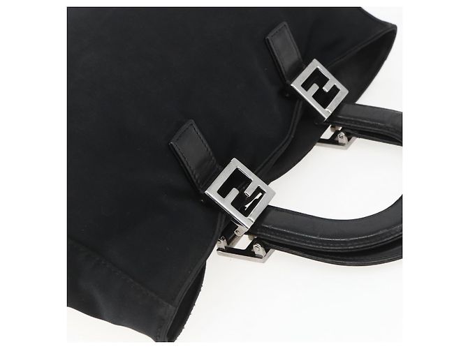 FENDI Handtasche aus schwarzem Nylon mit Silber authentisch 157127 - Ansicht 6