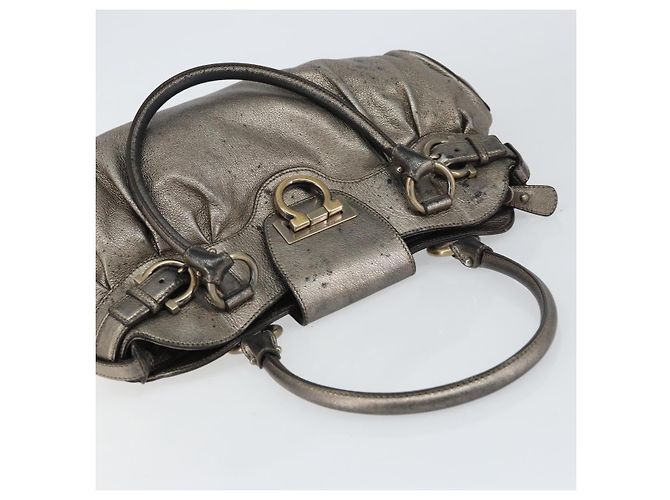Borsa Tote Gancini in Pelle Marrone e Oro Auth 158376 di Salvatore Ferragamo D'oro - vista 6
