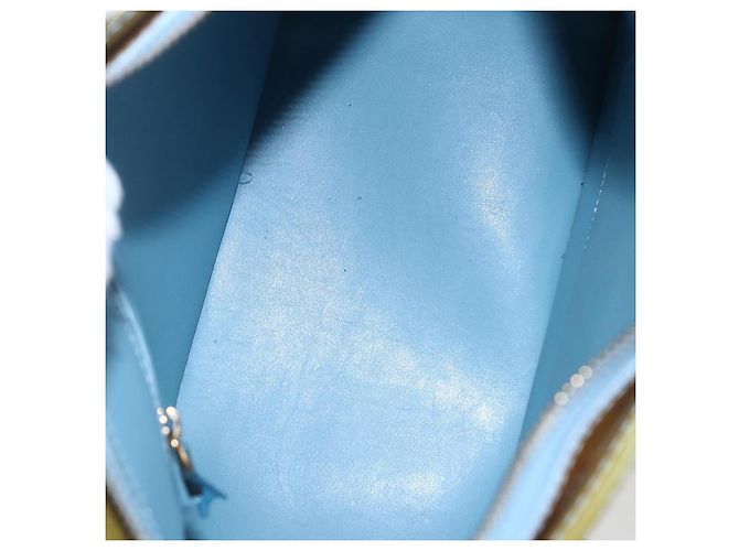 LOUIS VUITTON Sac à main Monogram Vernis Houston Bleu Bébé M91005 LV Auth 157916 Bleu clair - vue 11