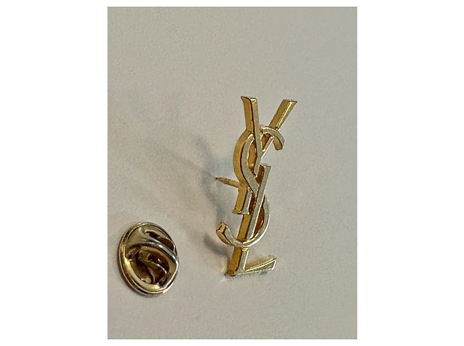 Spilla Yves Saint Laurent Monogramma Logo Oro D'oro - vista 4