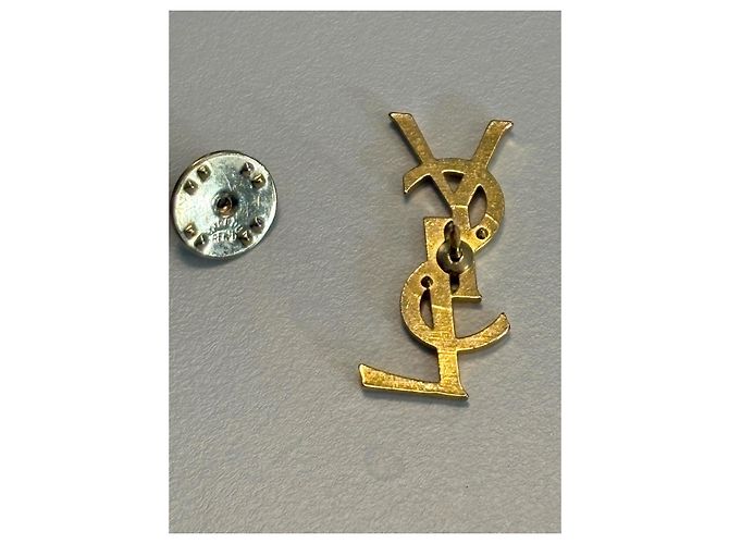 Spilla Yves Saint Laurent Monogramma Logo Oro D'oro - vista 5