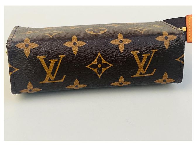 Pochette Louis Vuitton Marrone in Pelle - vista 10
