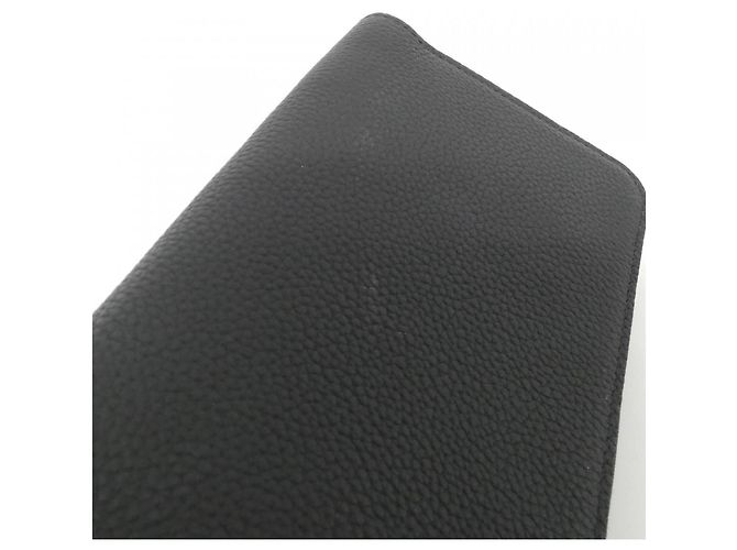 Louis Vuitton LV Aerogram Zippy Wallet Black - view 5