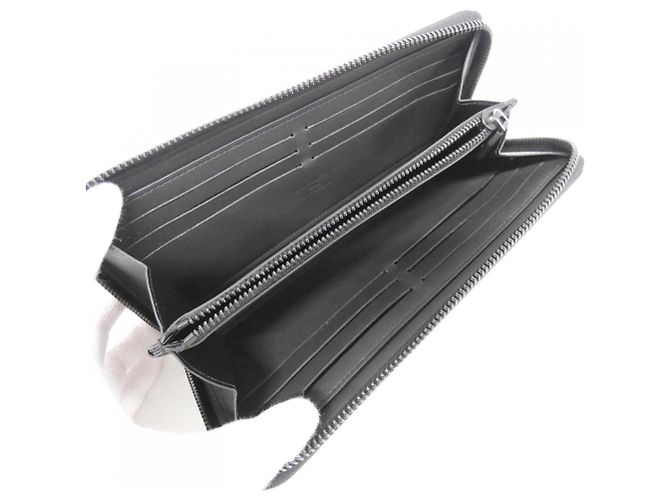 Louis Vuitton LV Aerogram Zippy Wallet Black - view 6