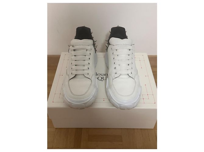 Alexander Mcqueen Nuove Sneakers Court Stud Bianco - vista 2