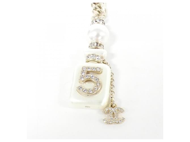 Orecchini a perno Chanel AB8470 Bianco D'oro - vista 3