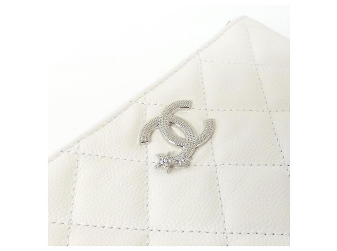Bolso de piel de ternera texturizada Chanel AP4811 Blanco - vista 4