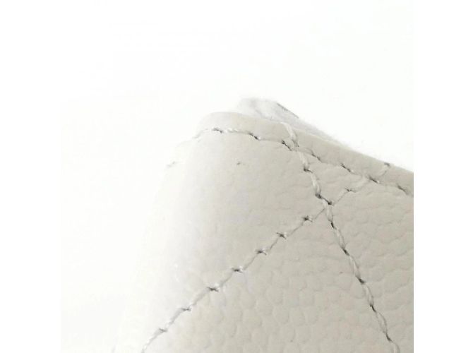 Bolso de piel de ternera texturizada Chanel AP4811 Blanco - vista 6