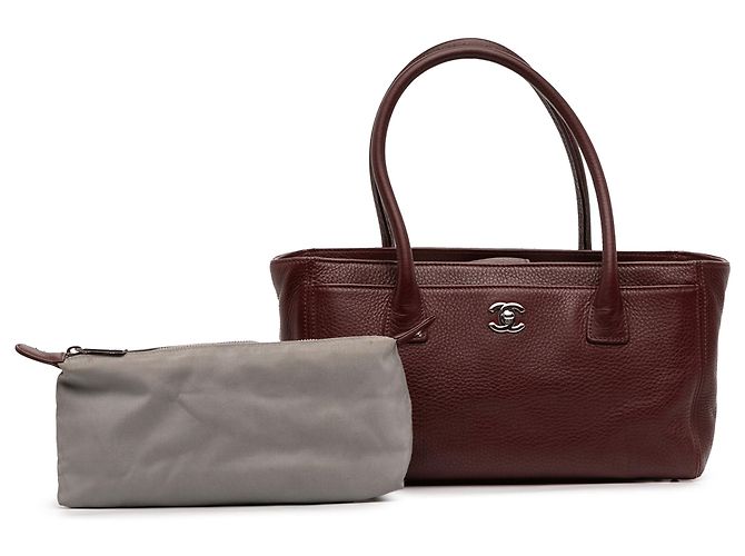 Executive Chanel Rosso Piccola Borsa in Pelle di Vitello Esecutiva Cerf Bordò - vista 12