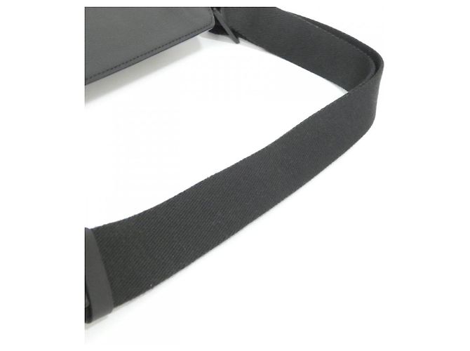 Borsa a Spalla Louis Vuitton LV Aerogram Takeoff Nero - vista 8
