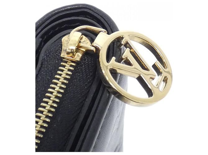 Cartera Lou M81599 Coussin Louis Vuitton Negro - vista 4