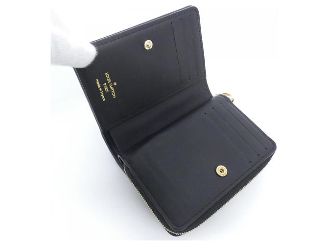 Cartera Lou M81599 Coussin Louis Vuitton Negro - vista 5