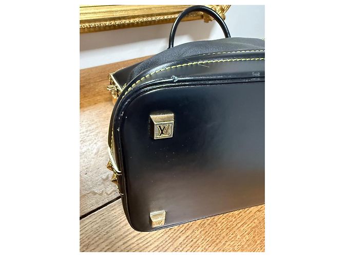 Louis Vuitton Suhali Lockit Borsa in pelle nera Nero - vista 6